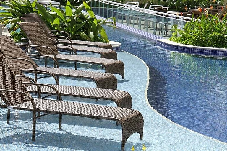 MELHOR Localização na Barra da Tijuca- Apartamento com Ar, w