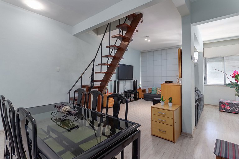 Duplex a pé praia de Ipanema com wifi e lavanderia
