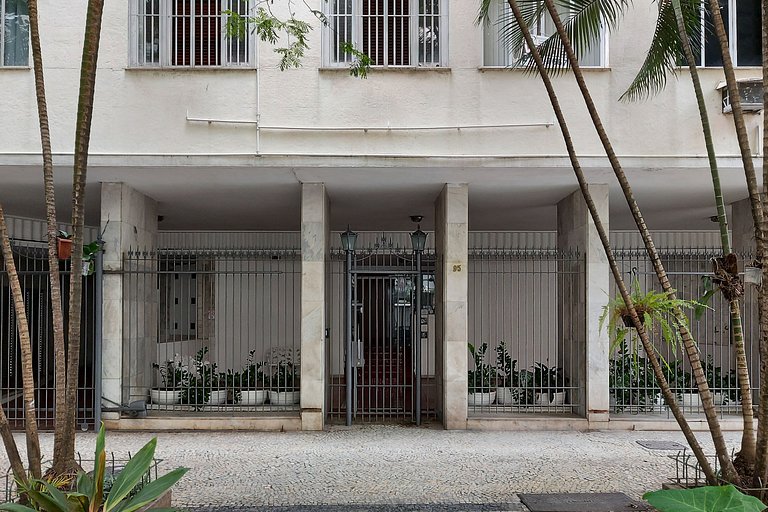 PERFEITO 2 Quartos a pé Praia de Copacabana, wifi, ar, lavan