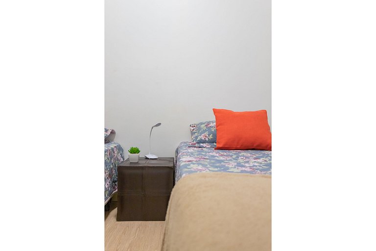 PERFEITO 2 Quartos a pé Praia de Copacabana, wifi, ar, lavan
