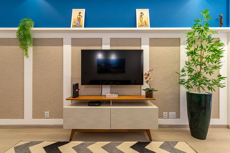 Prédio em frente a praia de Copa, 2 e 3 Quartos, pé na areia