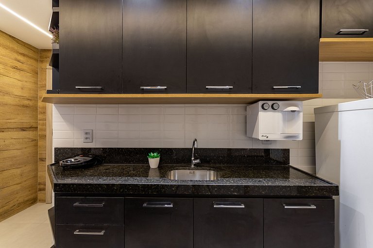 Prédio em frente a praia de Copa, 2 e 3 Quartos, pé na areia