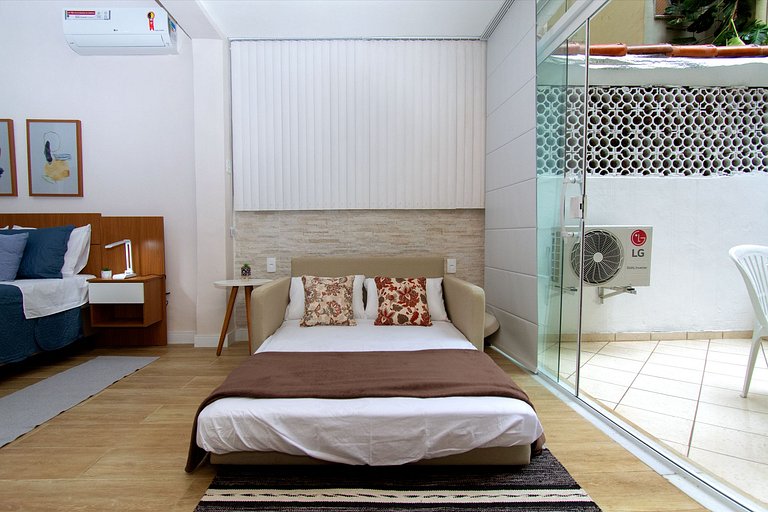 Maravilhoso Loft em Copacabana a 150 metros da Praia com um