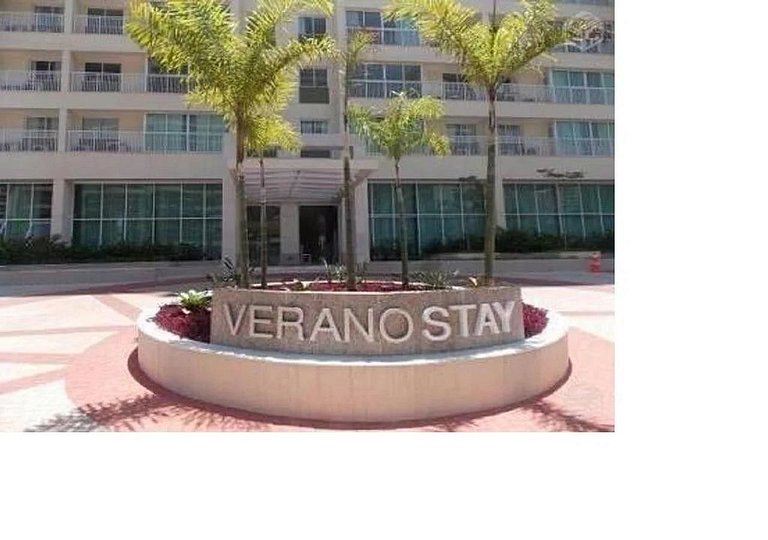Apê pratico, com wi fi, ar na Nova Barra da Tijuca