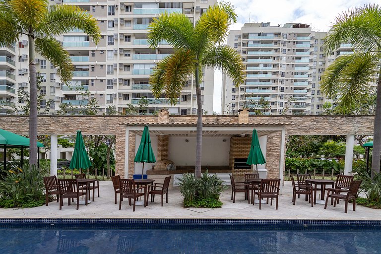Relax com ar, wi fi, piscina no Condomínio Estrelas, ao lado