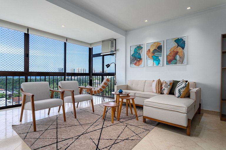 Magnífica vista, luxo, praia, shopping e piscina no coração