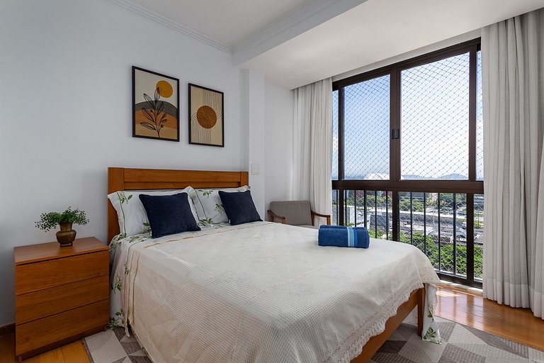 Magnífica vista, luxo, praia, shopping no coração da Barra