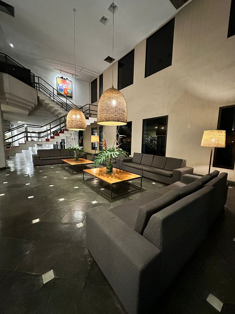 Studio com Mar, Piscina e Academia no coração de Copacabana