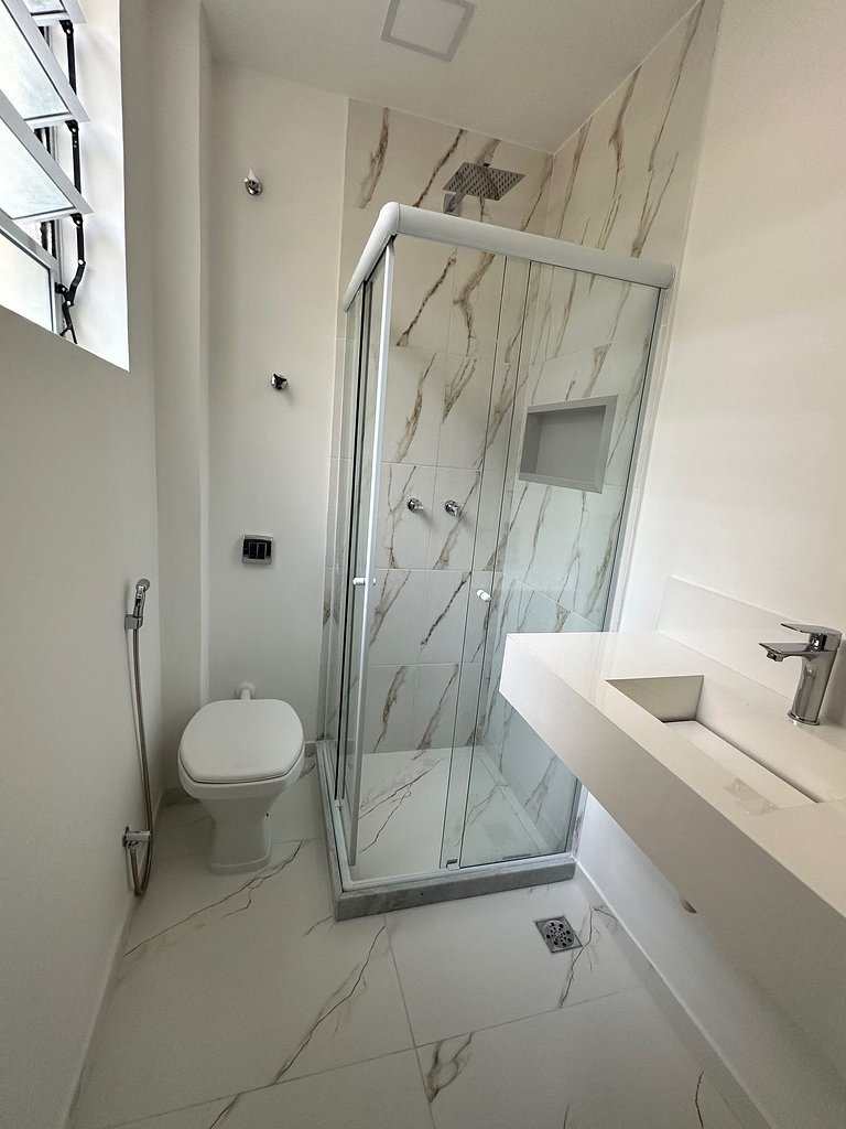 Uma quadra do Reveillon, wi fi, cozinha completa e lavanderi