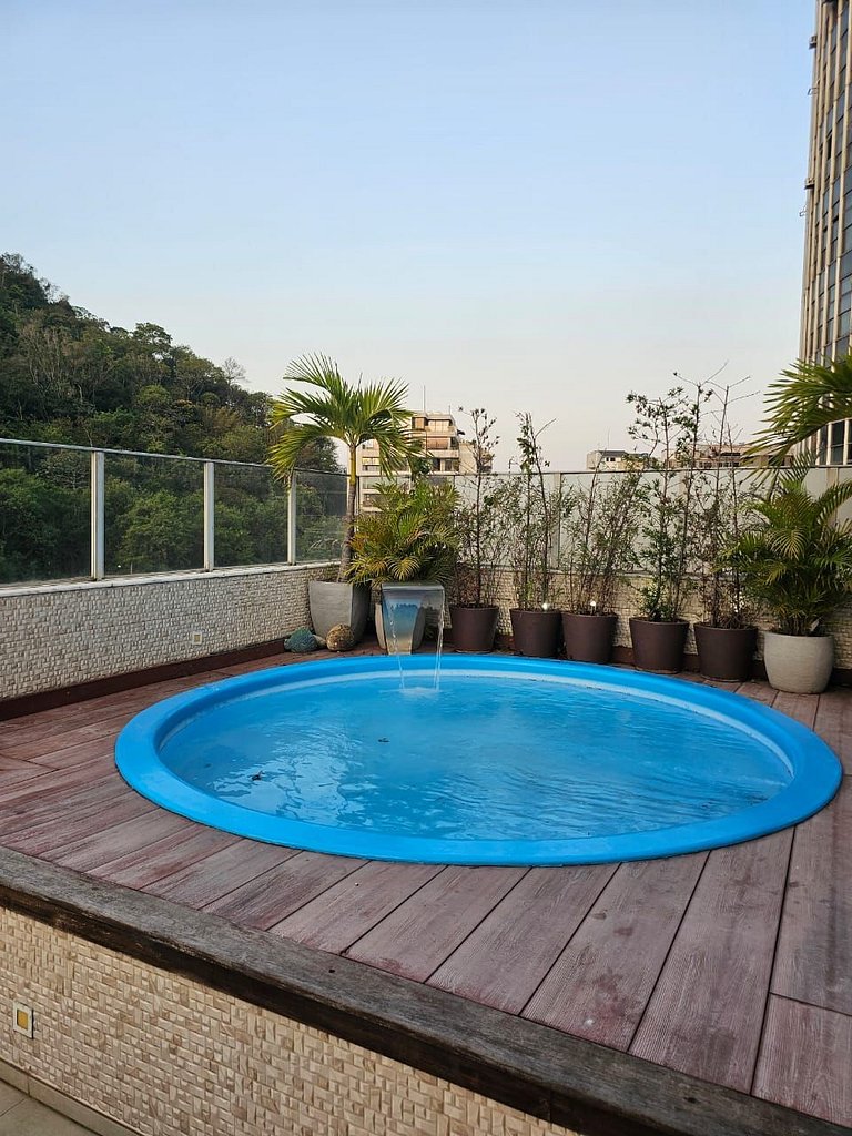 Cobertura Maravilhosa na Lagoa com Piscina Privativa e Vista
