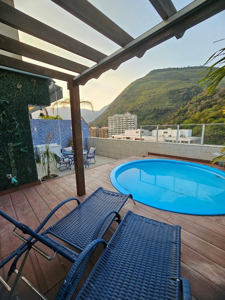 Cobertura Maravilhosa na Lagoa com Piscina Privativa e Vista