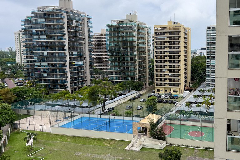 A pé para o Parque Olímpico e Farmasi Arena, 2 Quartos c ar,