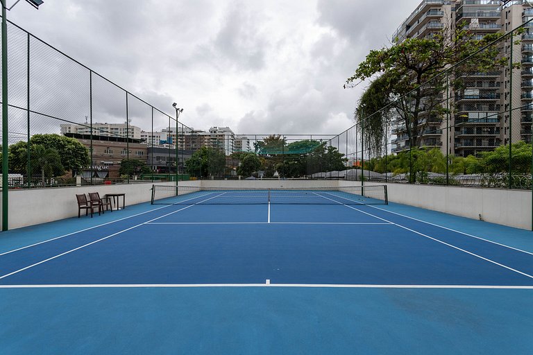 A pé para o Parque Olímpico e Farmasi Arena, 2 Quartos c ar,
