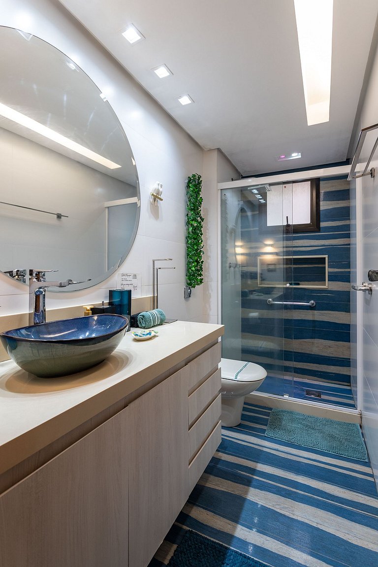 Aproveite o melhor da Barra da Tijuca. 2 quartos com piscina