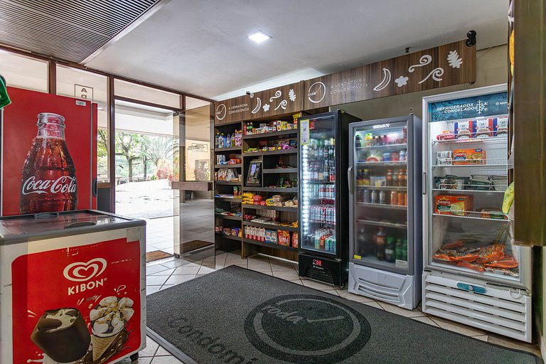Aproveite o melhor da Barra da Tijuca. 2 quartos com piscina