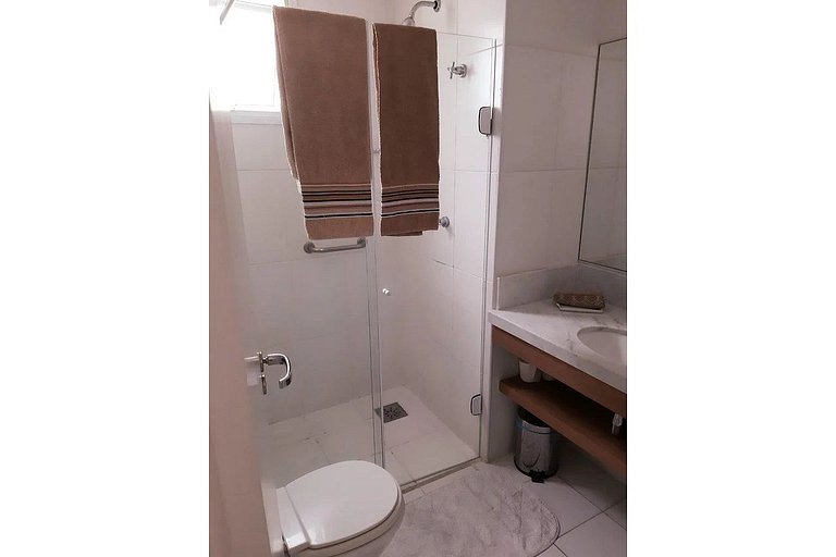 MELHOR Localização na Barra da Tijuca- Apartamento com Ar, w