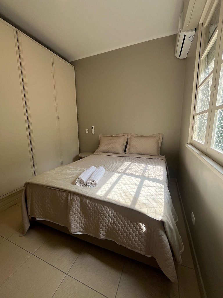 A pé para a Praia de Copacabana, 3 quartos, ar split, wi fi