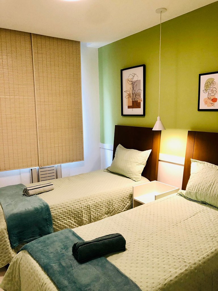 Beira-Mar, 4 Quartos, Ar, Silêncio, Confortável!