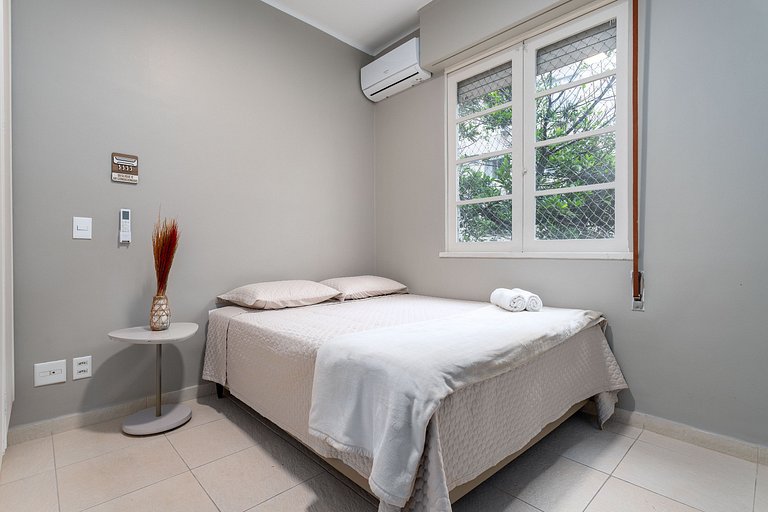 A pé para a Praia de Copacabana, 3 quartos, ar split, wi fi