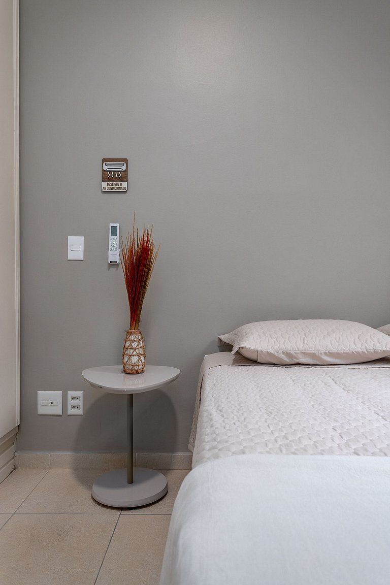A pé para a Praia de Copacabana, 3 quartos, ar split, wi fi
